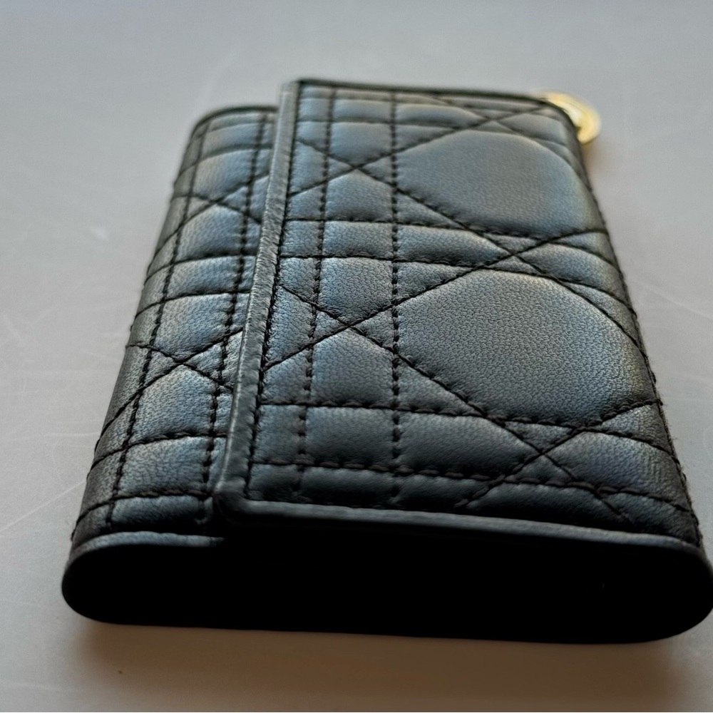 Brand New Never Used Christian Dior Quilted Brown Leather Key Case - Picture 5 of 6